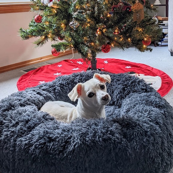 Donut Plush Pet Dog Cat Bed Fluffy Soft Warm Calming Bed Sleeping Kennel - Picture 2 of 3